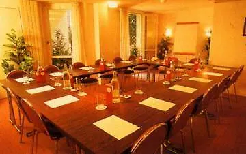 Pavillon Saint Louis Bastille Отель 3*